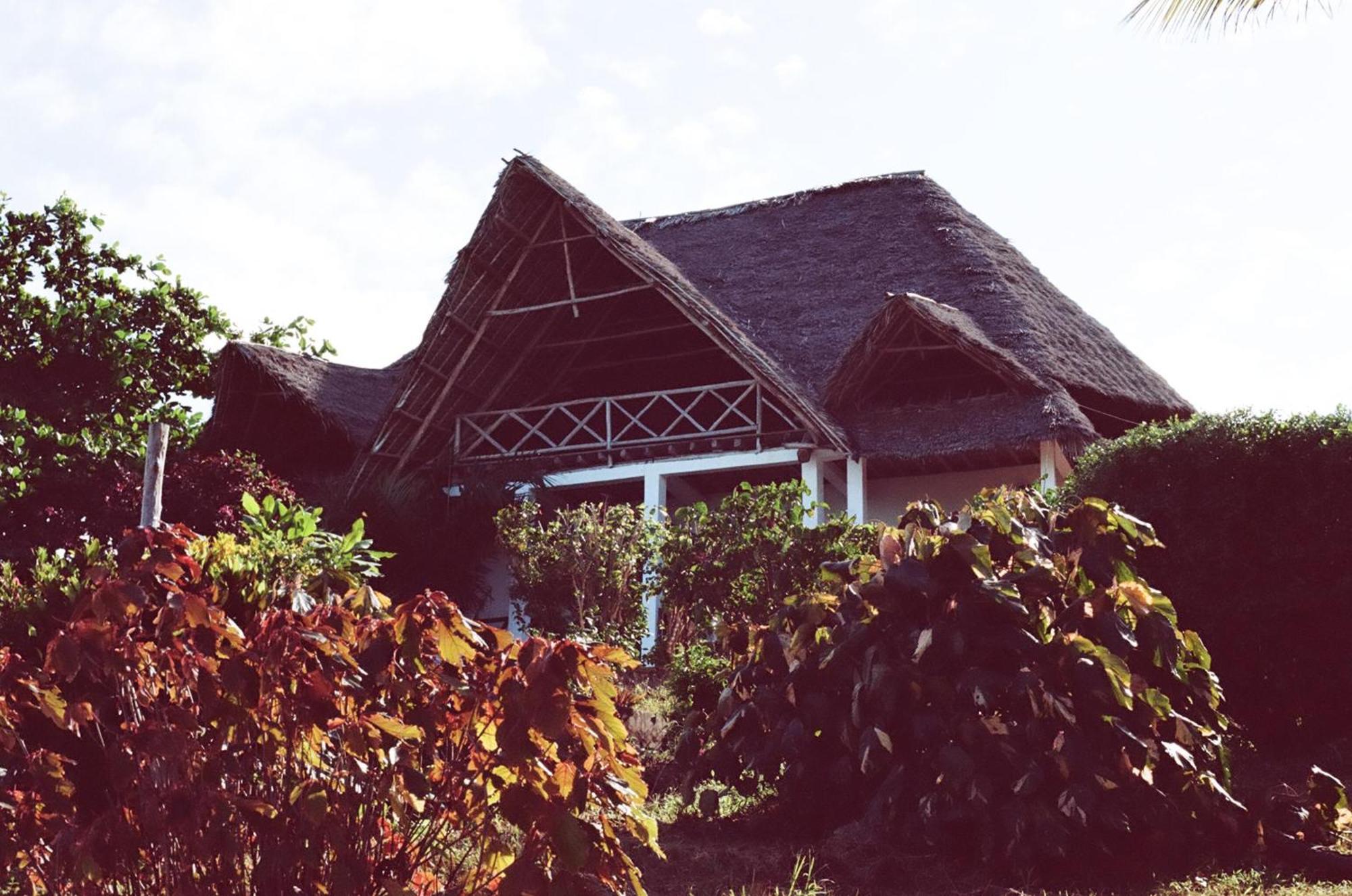 Sazani Beach Lodge And Tidal Lounge Nungwi Luaran gambar