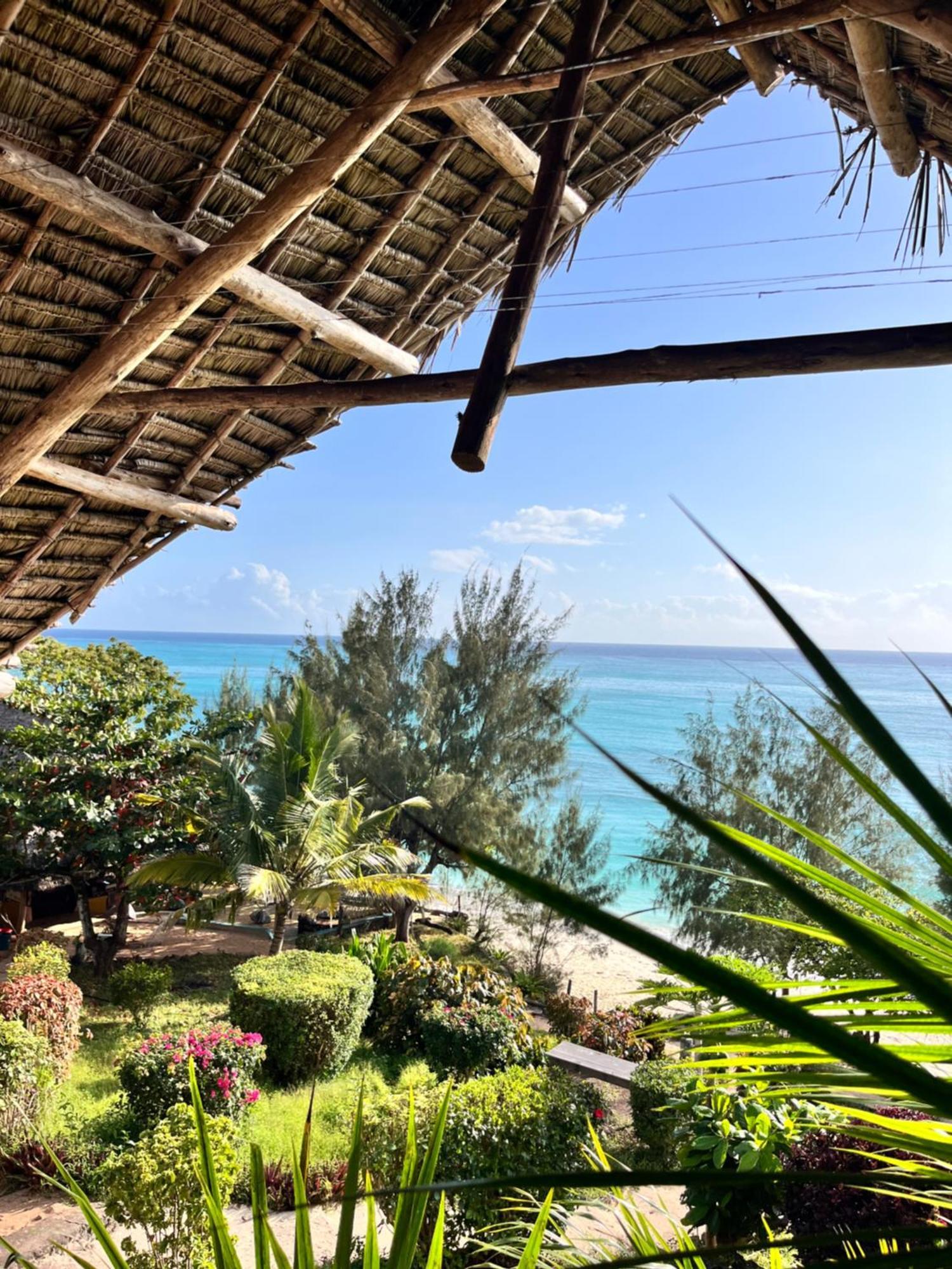 Sazani Beach Lodge And Tidal Lounge Nungwi Luaran gambar