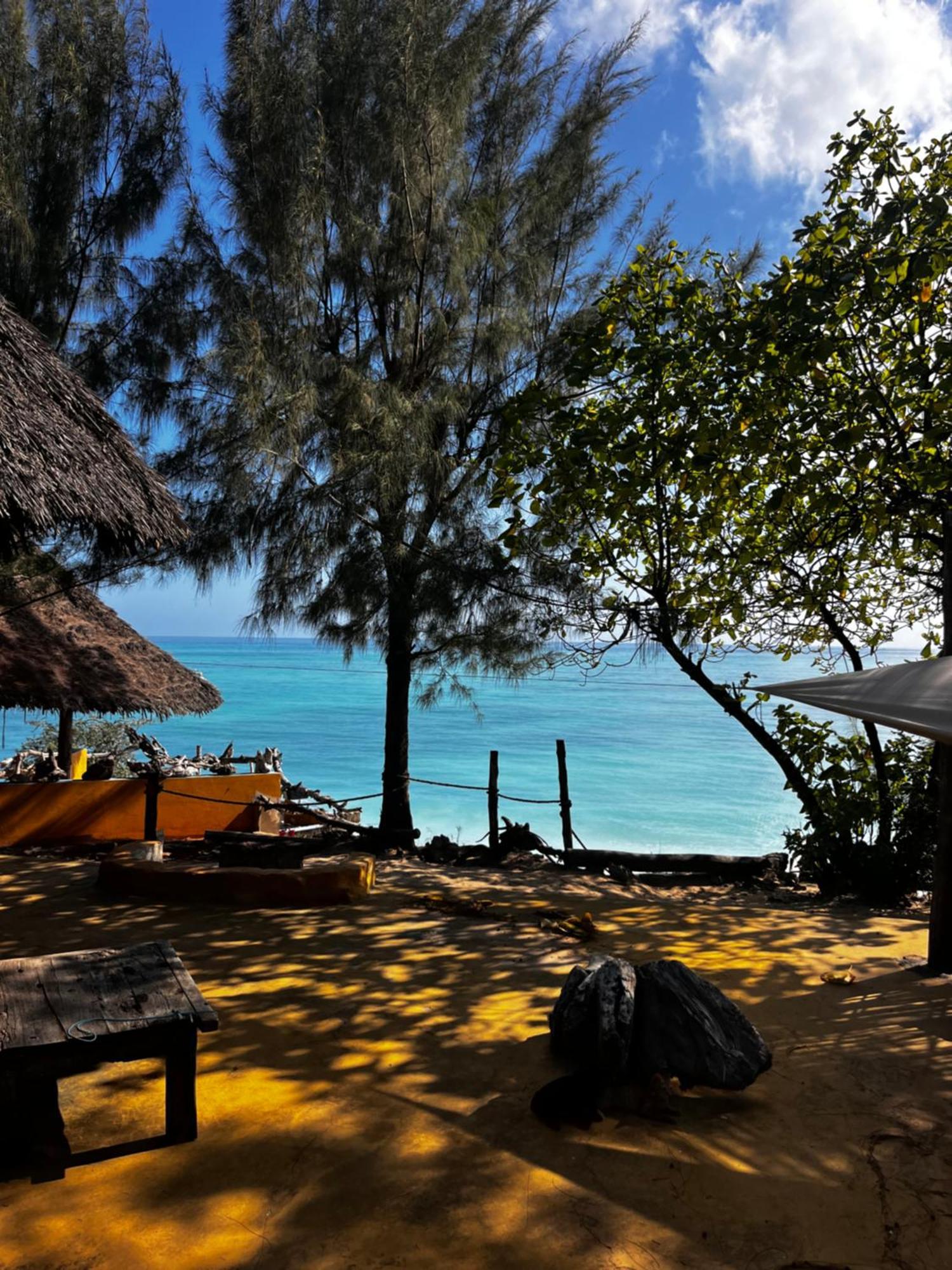 Sazani Beach Lodge And Tidal Lounge Nungwi Luaran gambar